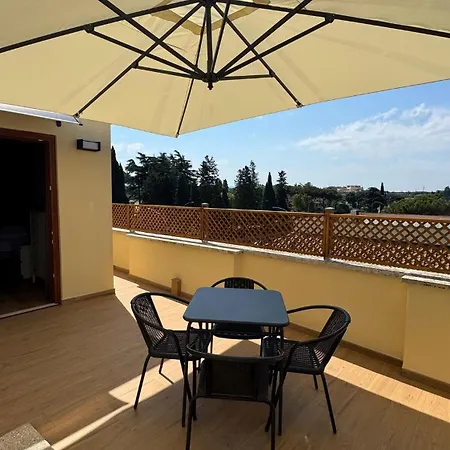 Aeterna 2 Apartment